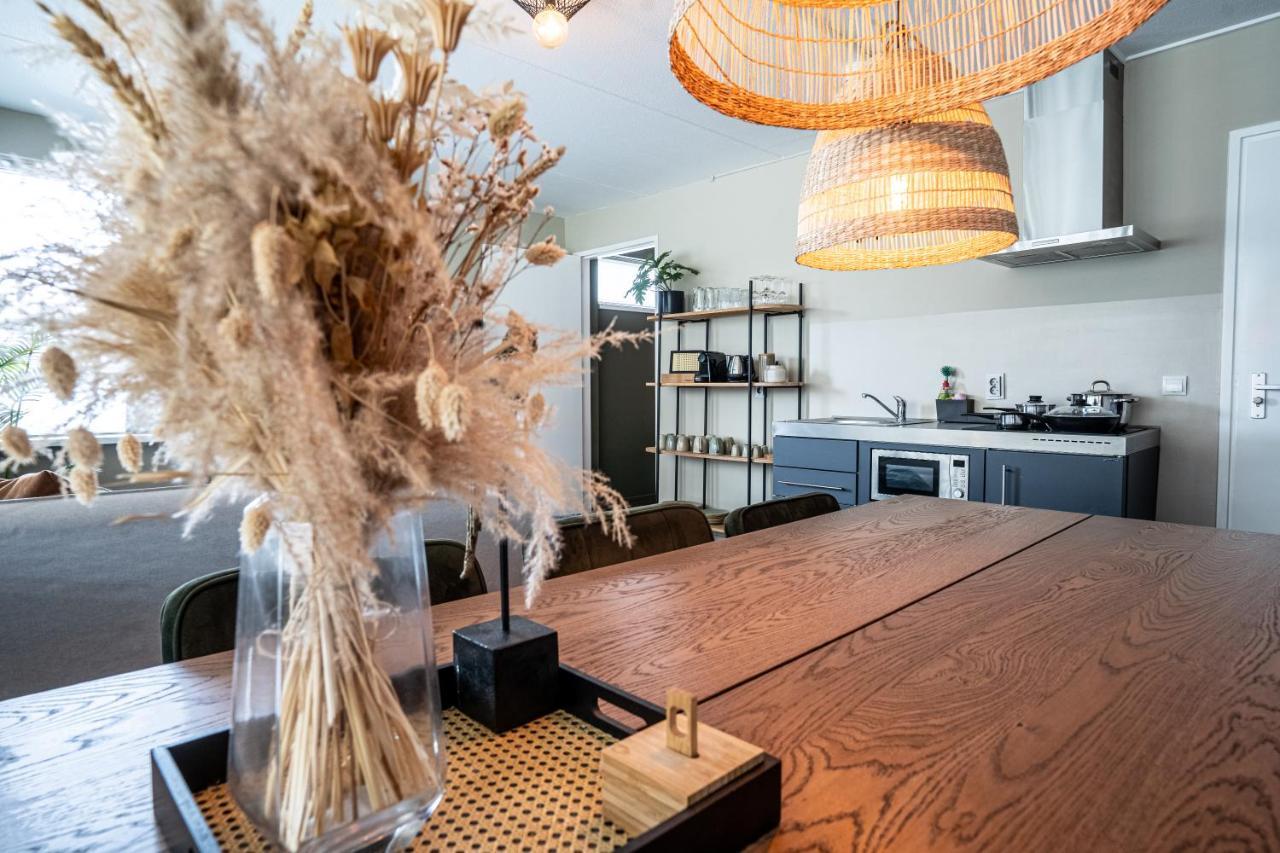 The Lion King - 6 Person Linked Apartment With Roof Terrace Groninga Exterior foto
