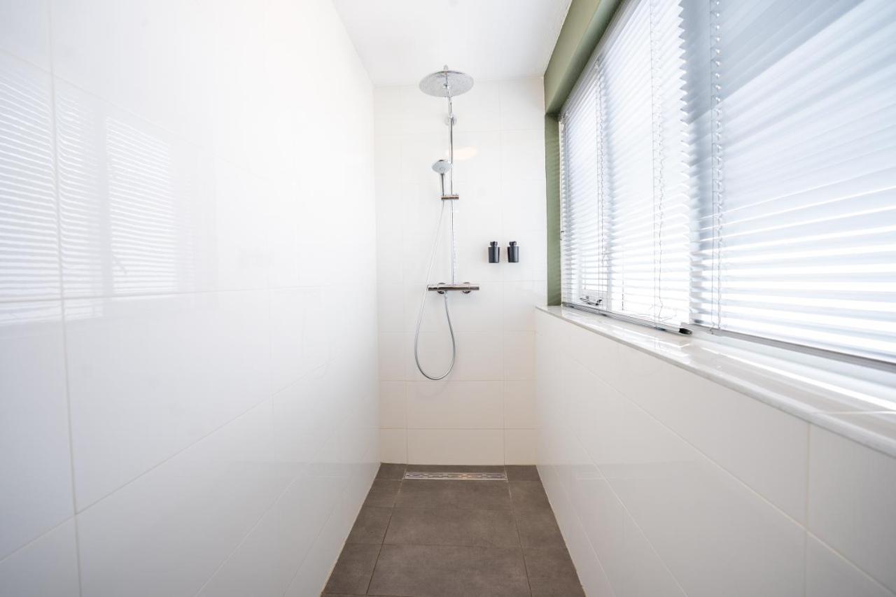 The Lion King - 6 Person Linked Apartment With Roof Terrace Groninga Exterior foto